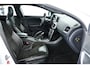 Volvo V40 2.0 D4 R-Design / Bi-Xenon / Navi / Cruisecontrol / Cam