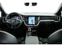 Volvo V60 2.0 T8 Plug-in hybrid AWD Plus Dark / LED / Pilot assist / Harmankardon / CarPlay