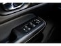 Volvo V60 2.0 T8 Recharge AWD R-Design | Plug-in Hybrid (PHEV) | Panoramadak | Harman Kardon Audio | Achteruitrijcamera | Parkeersensoren | Keyless Entry | Elektrische Achterklep | Navigatie | Apple Carplay | Android Auto