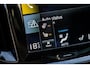 Volvo V60 2.0 T8 Recharge AWD R-Design | Plug-in Hybrid (PHEV) | Panoramadak | Harman Kardon Audio | Achteruitrijcamera | Parkeersensoren | Keyless Entry | Elektrische Achterklep | Navigatie | Apple Carplay | Android Auto