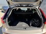 Volvo V60 2.0 T8 Recharge AWD Business Pro | Plug-in Hybrid (PHEV) | Trekhaak | Harman Kardon Audio | Achteruitrijcamera | Lichtmetalen Velgen 19 inch | Navigatie | Apple Carplay | BLIS | Cruise Control Adaptief