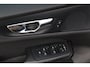 Volvo V60 2.0 T5 Momentum Navigatie/Parkeersensor/Half-Leer/18"inch lmv