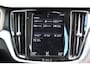 Volvo V60 2.0 T5 Momentum Navigatie/Parkeersensor/Half-Leer/18"inch lmv