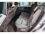 Renault Espace 1.8 TCe Initiale Paris 7p. | HUD | Trekhaak | Dealer Onderhouden