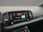 Skoda Karoq Sportline Business 1.5 TSI 150pk Cruise control, Navigatie, Achteruitrijcamera, LED koplampen, Stoelverwarming, App connect, Parkeersensoren, Stuurwiel verwarmd