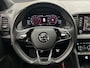 Skoda Karoq Sportline Business 1.5 TSI 150pk Cruise control, Navigatie, Achteruitrijcamera, LED koplampen, Stoelverwarming, App connect, Parkeersensoren, Stuurwiel verwarmd