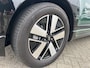 Hyundai Ioniq 9 Connect+ AWD 7p. 110.3 kWh | Premium Audio | Adaptive cruise control | Dodehoek detectie | Leder | Niveauregeling | Schuifdak | Warmtepomp | Stoelverwarming | 360 graden camera | Elektrische achterklep | Full LED verlcihting