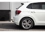 Volkswagen Polo 1.5 TSI R-Line Highline Business / Trekhaak / Apple Carplay
