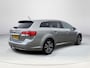 Toyota Avensis Wagon 2.0 VVTi Dynamic Business | Trekhaak | Stoelverwarming |