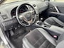 Toyota Avensis Wagon 2.0 VVTi Dynamic Business | Trekhaak | Stoelverwarming |