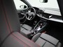 Audi A3 Sportback 45 TFSI e S edition Competition 272 PK | S-line | Automaat | Panoramadak | Camera | Adaptive Cruise Control | SONOS Premium | Head-up display | Lichtmetalen velgen |