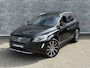 Volvo XC60 2.0 D4 FWD Summum | 5 cilinder | Panoramadak | Trekhaak | Bi-Xenon | Lichtmetalen Velgen 20 inch | BLIS | Cruise Control Adaptief | Achteruitrijcamera | Parkeersensoren | Navigatie | Lederen Bekleding | Elektrisch Verstelbare Voorstoelen