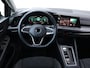 Volkswagen Golf 1.4 eHybrid Style 204PK DSG | Led | Trekhaak | Head-up display | Stoelverwarming | Side assist | Camera