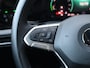 Volkswagen Golf 1.4 eHybrid Style 204PK DSG | Led | Trekhaak | Head-up display | Stoelverwarming | Side assist | Camera