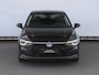 Volkswagen Golf 1.4 eHybrid Style 204PK DSG | Led | Trekhaak | Head-up display | Stoelverwarming | Side assist | Camera