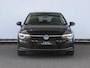 Volkswagen Golf 1.4 eHybrid Style 204PK DSG | Led | Trekhaak | Head-up display | Stoelverwarming | Side assist | Camera
