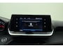 Peugeot 2008 1.2 PureTech Allure Pack | Apple carplay/Android auto | Navigatie | Achteruitrijcamera | Trekhaak | Lichtmetalen velgen 17'' | Cruise control | Keyless start |