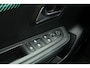 Peugeot 208 1.2 PureTech Allure Pack | Apple carplay/Android auto | Navigatie | Airco | Achteruitrijcamera | Cruise control | Lichtmetalen velgen 17'' |