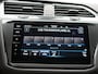 Volkswagen Tiguan 1.4 TSI eHybrid Elegance Automaat - IQ light - Panorama-dak - HUD - Leer - Navigatie - Stoelverwarming - 360 Camera