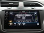 Volkswagen Tiguan 1.4 TSI eHybrid Elegance Automaat - IQ light - Panorama-dak - HUD - Leer - Navigatie - Stoelverwarming - 360 Camera