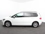 Volkswagen Touran 1.4 TSI Highline 7p Airco | Cruise control | Radio | Stoelverwarming | Bluetooth | Parkeersensoren | Lichtmetalen velgen | Parkeersensoren | Trekhaak