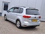Volkswagen Touran 1.5 TSI Comfortline Business 7p Trekhaak, ACC, Digitale cockpit, Camera, Stoelverwarming