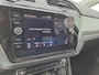 Volkswagen Touran 1.5 TSI Comfortline Business 7p Trekhaak, ACC, Digitale cockpit, Camera, Stoelverwarming