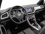 Volkswagen T-Roc Cabrio 1.5 TSI 150pk DSG Style · Apple/Android Car Play · Stoelverwarming · Alarm · Navigatie · P-Sensoren · 17'' Inch ·