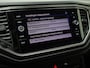 Volkswagen T-Roc 1.5 TSI 150PK DSG Style · Camera · Panoramadak · Apple/Android Car Play · Trekhaak · Navigatie · 17'' Inch ·