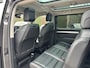 Peugeot e-Traveller 75 kWh Business Allure VIP Long | 100 % Elektrisch | Automaat | Lengte 3 | Vol Opties ! | Lederen Bekleding | Panoramadak | 8-Zitplaatsen | Stoelverwarming | 2x Elektrische Zijschuifdeur | Achterklep | Climate Control | Navigatie | Lichtmetalen Velgen | Slechts 27.400 Km ! |