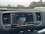 Peugeot e-Traveller 75 kWh Business Allure VIP Long | 100 % Elektrisch | Automaat | Lengte 3 | Vol Opties ! | Lederen Bekleding | Panoramadak | 8-Zitplaatsen | Stoelverwarming | 2x Elektrische Zijschuifdeur | Achterklep | Climate Control | Navigatie | Lichtmetalen Velgen | Slechts 27.400 Km ! |