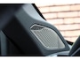 Lynk & Co 01 1.5 More | Wrap | 360 Graden camera | Actieve LED Koplampen | Panoramadak met schuif-/kantelfunctie | Premium Audio By Harman Kardon | Sfeerverlichting | Dodehoekassistent | Adaptieve Cruise Control | Stuurverwarming | Stoelverwarming | Bestuurdersstoel met geheugen | Getint glas | Elektrisch bedienbare achterklep | Draadloos telefoonoplader