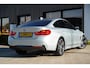 BMW 4-Serie Gran Coupe 420i High Executive M | Dealer onderhouden | Stoelverwarming | Cruise Control | Sportremmen | Sportautomaat | M Pakket | Extra getint glas |