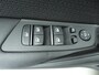 BMW 5-Serie Sedan 530i Trekhaak / Active cruise / Head-up / LED / Park assist / Camera / Alu wielen 17 inch