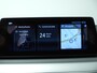 BMW 5-Serie Sedan 530i Trekhaak / Active cruise / Head-up / LED / Park assist / Camera / Alu wielen 17 inch