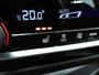 BMW 5-Serie Sedan 530i Trekhaak / Active cruise / Head-up / LED / Park assist / Camera / Alu wielen 17 inch