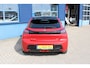 Peugeot e-208 EV GT 350 50 kWh | Achterbank in delen neerklapbaar | Achteruitrijcamera | Afwijkende dakkleur