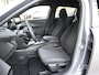 Peugeot e-2008 EV Business 54 kWh | 8 JAAR GARANTIE | Navigatie | Climate Control | Cruise Control | LED | Apple Carplay/Android Auto |