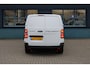 Peugeot e-Expert 75 kWh | 8 JAAR GARANTIE | CAMERA | NAVI | BETIMMERING | DRAADLOOS CARPLAY |