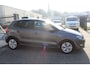 Volkswagen Polo 1.2 TSI Highline Stoelverwarming/Parkeer sensoren/Climate control/Cruise control/Licht metalen velgen