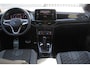 Volkswagen T-Roc 1.5 TSI R-Line Panoramadak/ IQ.Light/Stoelverwarming/Achteruitrijcamera/Apple carplay/Adaptieve cruise control/Lane assist/Elektrische achterklep/Keyless entry/Verkeersbord herkenning/Draadloze telefoonlader
