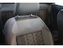 Volkswagen T-Roc 1.5 TSI R-Line Panoramadak/ IQ.Light/Stoelverwarming/Achteruitrijcamera/Apple carplay/Adaptieve cruise control/Lane assist/Elektrische achterklep/Keyless entry/Verkeersbord herkenning/Draadloze telefoonlader