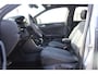 Volkswagen T-Roc 1.5 TSI R-Line Panoramadak/ IQ.Light/Stoelverwarming/Achteruitrijcamera/Apple carplay/Adaptieve cruise control/Lane assist/Elektrische achterklep/Keyless entry/Verkeersbord herkenning/Draadloze telefoonlader