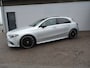 Mercedes-Benz A-klasse 220 Launch Edition Premium Plus panorama dak sfeerlicht vol vol