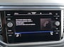 Volkswagen T-Roc 1.5 TSI AUTOMAAT | stoelverwarming | verwarmd stuur | all-season-banden | Apple Carplay / Android auto