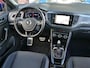 Volkswagen T-Roc 1.5 TSI AUTOMAAT | stoelverwarming | verwarmd stuur | all-season-banden | Apple Carplay / Android auto