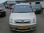 Opel Meriva 1.6-16V Temptation met climat control en afneembare trekhaak