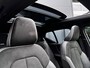 Volvo XC40 1.5 T5 Recharge R-Design NL-auto | Schuif- Kanteldak | H&K | Trekhaak | Stoelverwarming | Memory | Adaptive Cruise