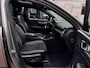 Volvo XC40 1.5 T5 Recharge R-Design NL-auto | Schuif- Kanteldak | H&K | Trekhaak | Stoelverwarming | Memory | Adaptive Cruise
