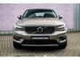 Volvo XC40 1.5 T4 Recharge Inscription Expression | Lederen bekleding | Achteruitrijcamera | Lichtmetalen Velgen 19 inch | Stoel- en stuurverwarming | Elektrische Achterklep | Navigatie | Apple Carplay / Android Auto |